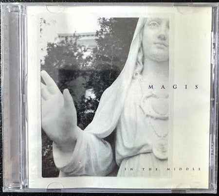 Magis - In The Middle (New) - Maple City Music